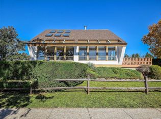 28 Kaywood Rd, Pt Washington, NY 11050