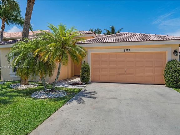 3rd image of 8172 Mystic Harbor Cir Unit 8172
