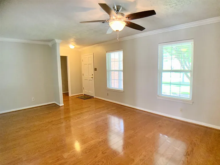 9634 Fairdale Ln — Photo 6