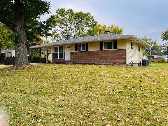 2nd image of 1665 Florissant Park Dr
