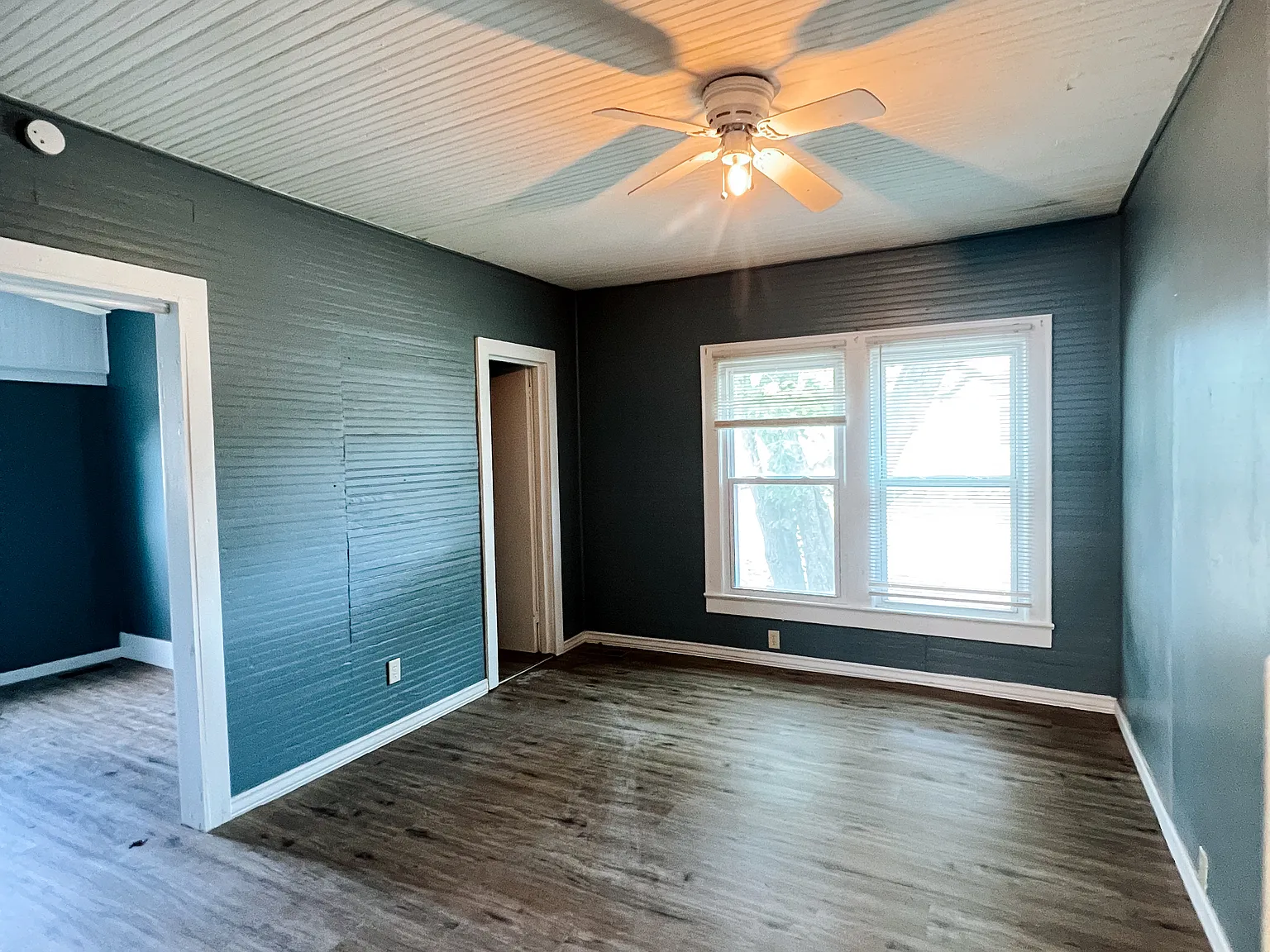 2 bed, 1064 sqft, $1,500 — Photo 4