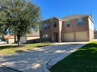 2611 Fallen Oak Rd, Houston, TX 77038