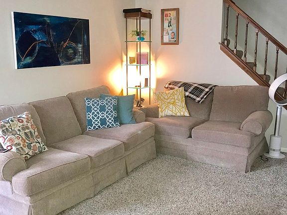 5th image of 305 Plumwood Ln