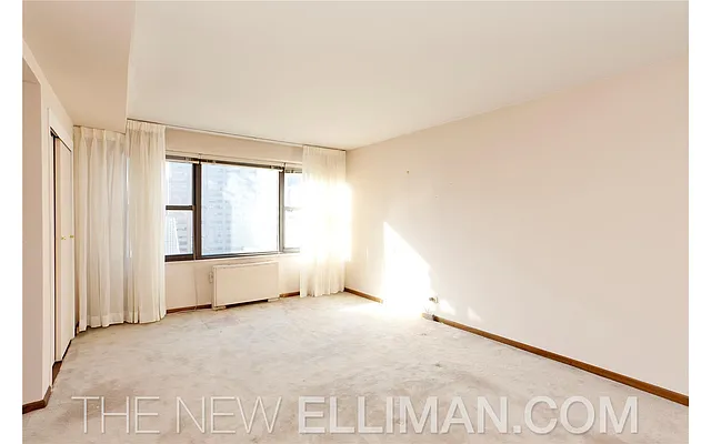 Sold by Douglas Elliman | media 18