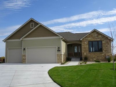 2300 Bellerive Cir, Manhattan, KS, 66503