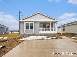 1283 E Ellis Rd #29, Norton Shores, MI 49441