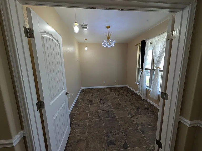 173 Lone Tree Holw — Photo 3