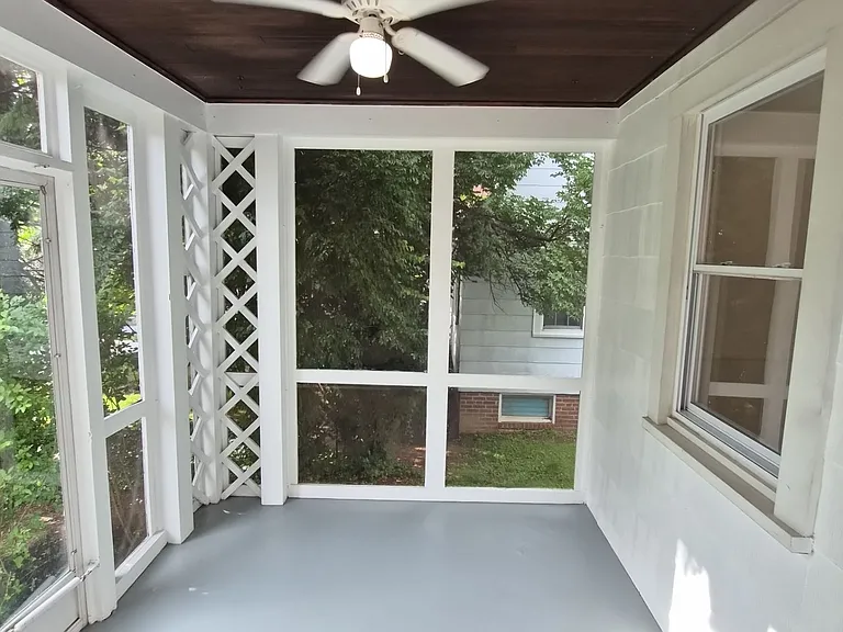 8707 Grant St — Photo 3