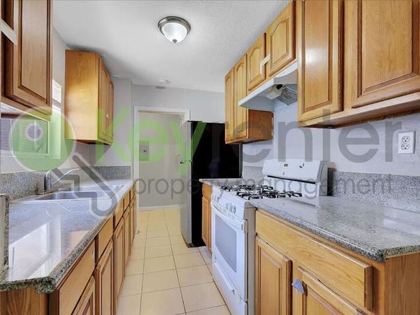 2611 Alhambra Blvd