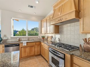 155 Fairview Ln, Paso Robles, CA 93446