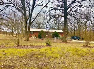 19310 Jewell Rd, Lebanon, MO 65536