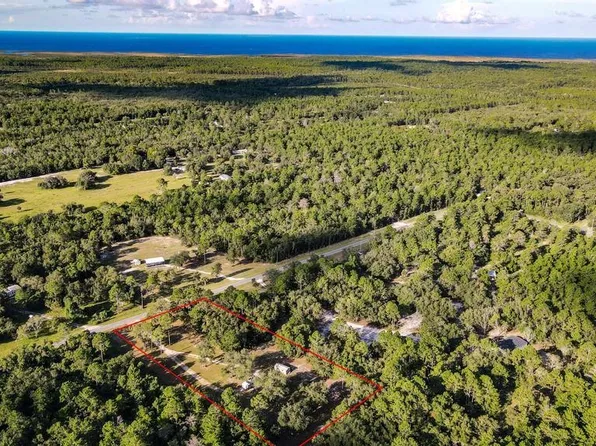 4040 Stricklands Landing Dr, Perry, FL 32348