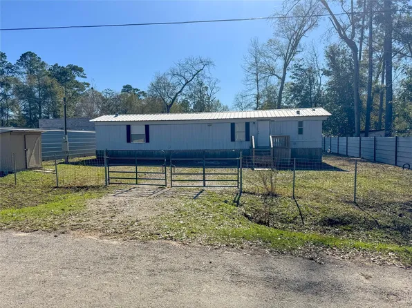 39 County Road 3478, Cleveland, TX 77327