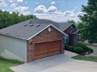 341 Round Hill Rd, Branson, MO 65616