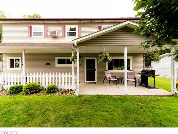 2nd image of 35353 Elm Rd