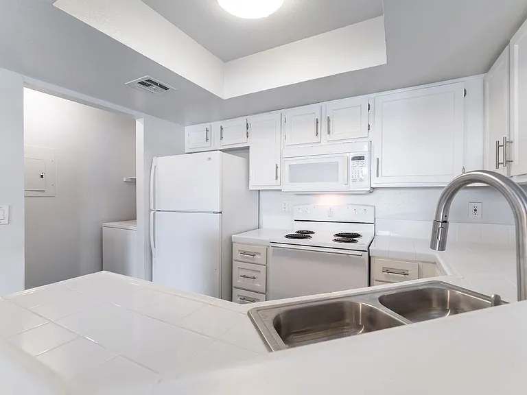 8600 W Charleston Blvd #2177 — Photo 9