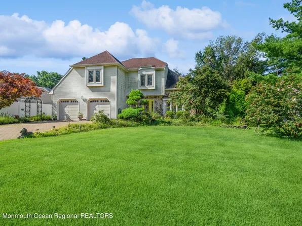 12 Bayberry Drive, Holmdel, NJ 07733