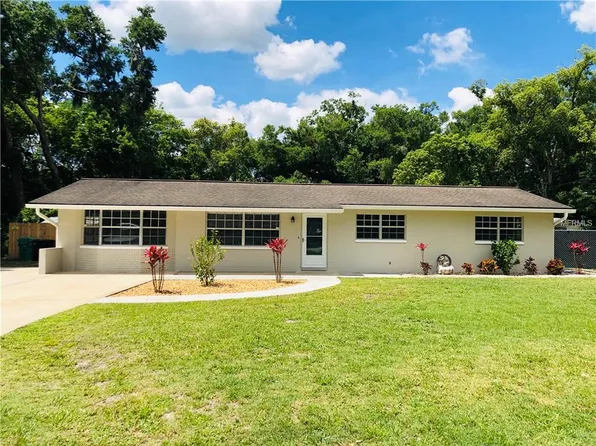 718 Gracie Ct, Deland, FL 32720