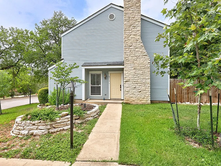 6715 Old Quarry Ln — Photo 1