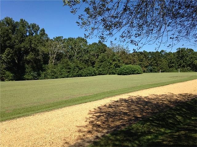 1st image of Summit Ridge Dr