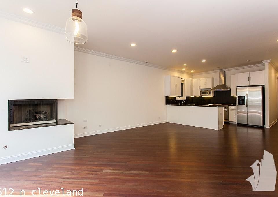 1st image of 1512 N Cleveland Ave #113
