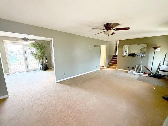 4th image of 1 Hi View Ridge Dr