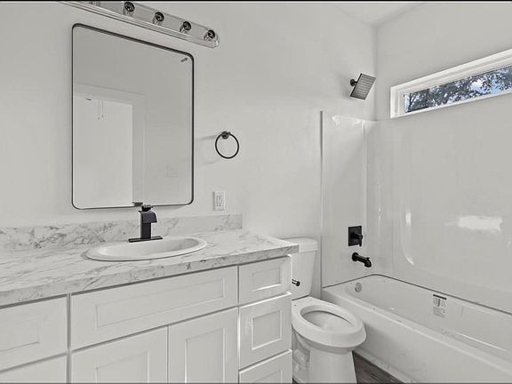 5th image of 8501 Denby St