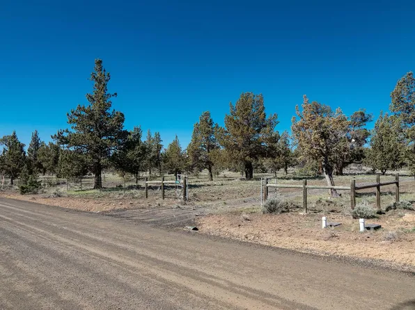 13390 SW Chipmunk Dr, Terrebonne, OR 97760