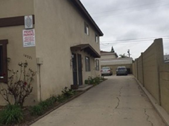 5th image of 14321 Alburtis Ave APT 3