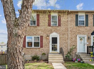 329 Cool Breeze Ct, Pasadena, MD