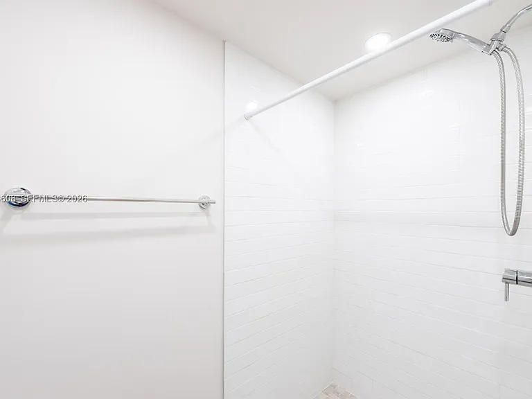 2801 Florida Ave #411 — Photo 10