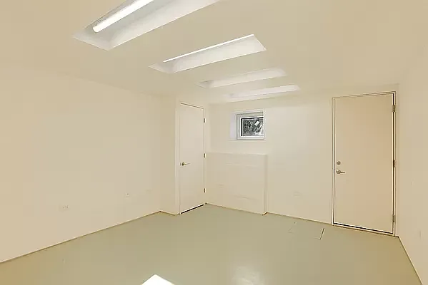 Rented by Corcoran | media 28