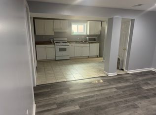 8909 Orbit Ln, Lanham, MD 20706