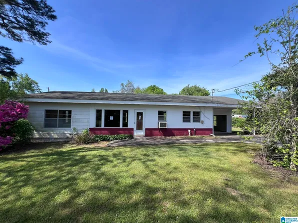 705 Ellison Ave, Clanton, AL 35045