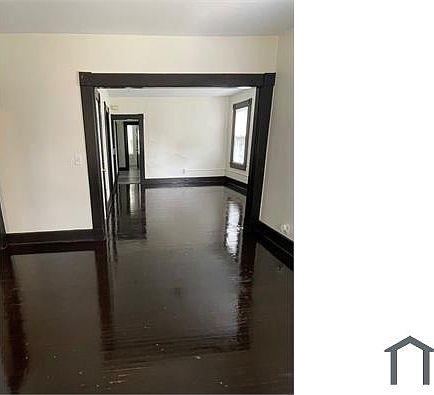 2nd image of 41 Clarendon St #2