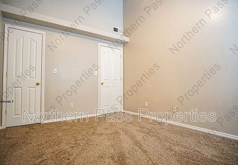 817 Dakota River Ave — Photo 26