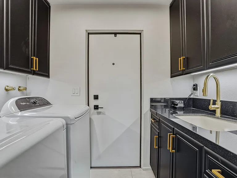 18 McGill Dr — Photo 43