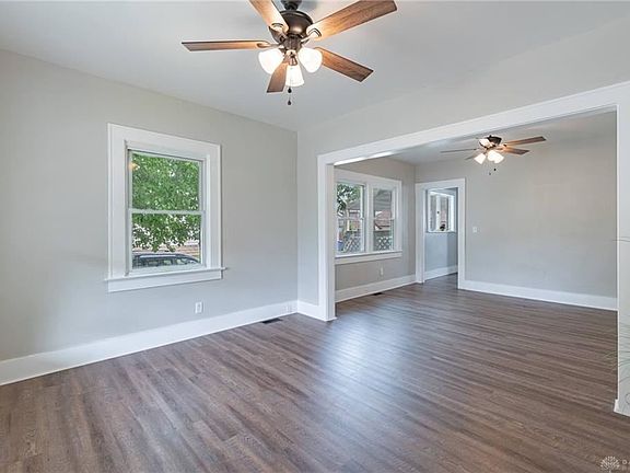 2nd image of 601 Robinson Ave