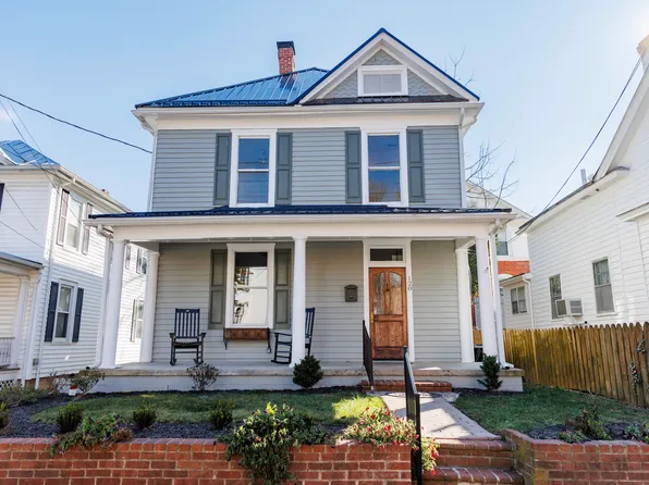 120 S Jefferson St, Lexington, VA 24450