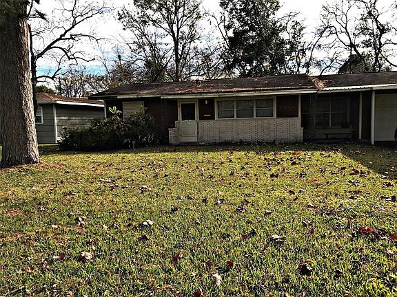3rd image of 2909 Patricia St