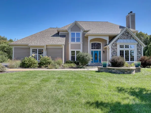 W290N3642 Tall Tree COURT, Pewaukee, WI 53072