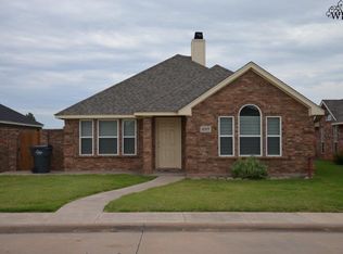 6003 Oakmont Dr, Wichita Falls, TX 76310