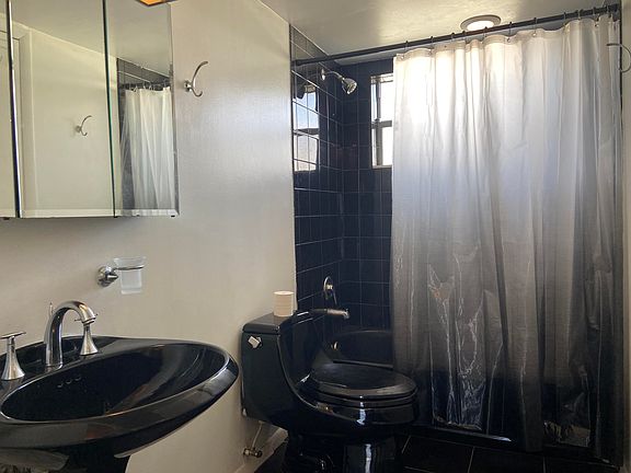 4th image of 4500 N Flagler Dr #4500B16