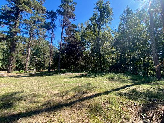 4th image of 738 Todd Creek Rd