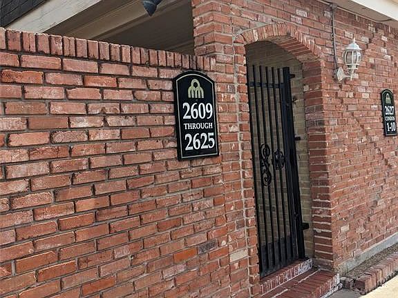2nd image of 2609 Marilee Ln #2