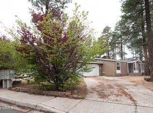 1421 S Burlington St, Flagstaff, AZ 86001