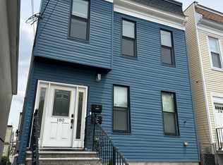 180 North St #2, Jersey City, NJ 07307