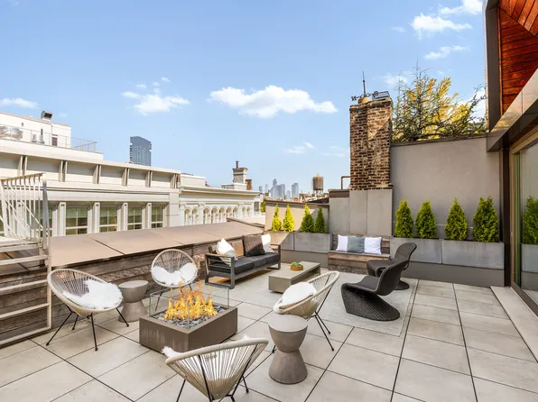 10 Greene Street PENTHOUSE image 2 of 18