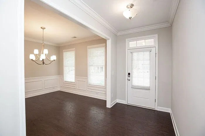 4 bed, 3.5 bath, 3106 sqft, $3,749 — Photo 2