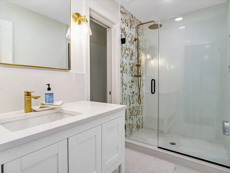 4 Scrimshaw Dr — Photo 17